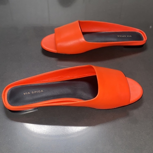 NWT Via Spiga Women's Hana Leather Slide Sandals - Picture 6 of 13